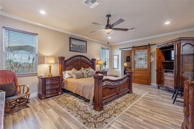 21210 HORSE RANCH RD, Mount Dora, FL 32757