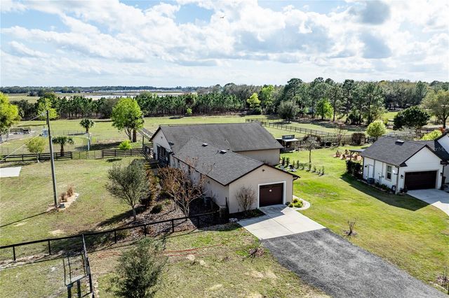 21210 HORSE RANCH RD, Mount Dora, FL 32757