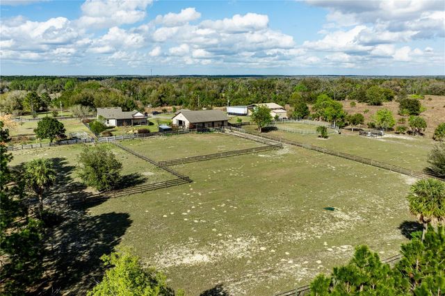 21210 HORSE RANCH RD, Mount Dora, FL 32757