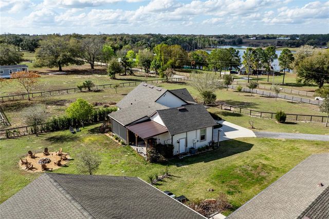 21210 HORSE RANCH RD, Mount Dora, FL 32757