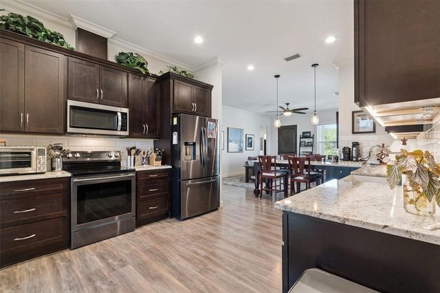 21210 HORSE RANCH RD, Mount Dora, FL 32757