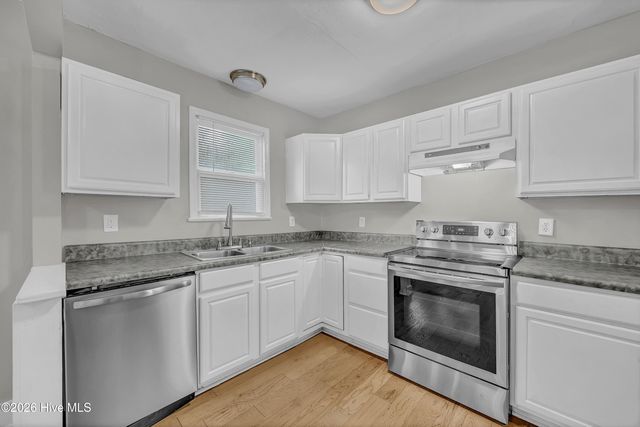 917 Bryan Avenue, Wilmington, NC 28403