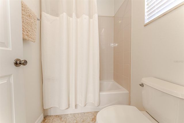 1778 WATERSIDE OAKS DRIVE, Orange City, FL 32763