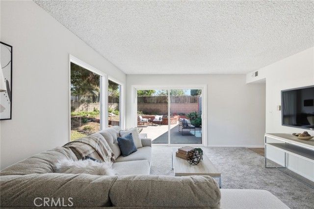 2565 Date Circle, Torrance, CA 90505