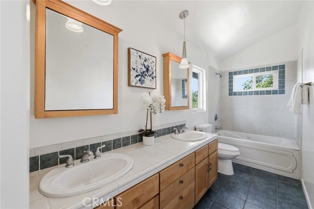 2565 Date Circle, Torrance, CA 90505