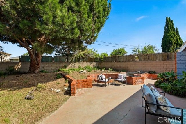 2565 Date Circle, Torrance, CA 90505