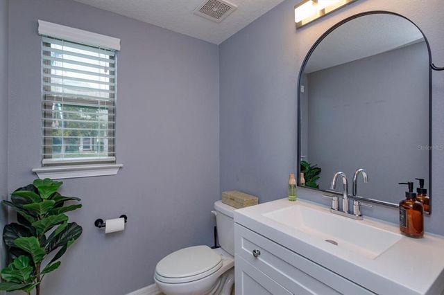 1077 FOUNTAIN COIN LOOP, Orlando, FL 32828