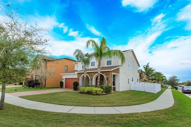 1077 FOUNTAIN COIN LOOP, Orlando, FL 32828
