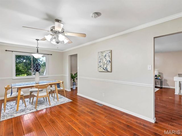 1523 Shadow Lane, St Charles, MO 63303