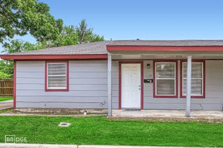 1102 Jefferson Street A, Mckinney, TX 75069