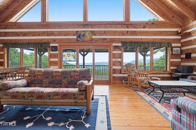 900 Greer Road, Trade, TN 37691