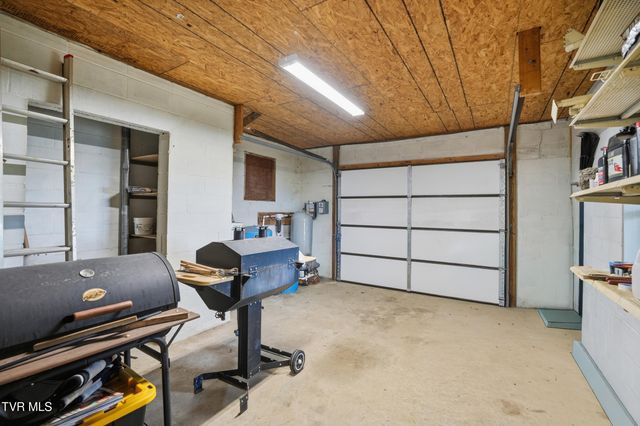 900 Greer Road, Trade, TN 37691