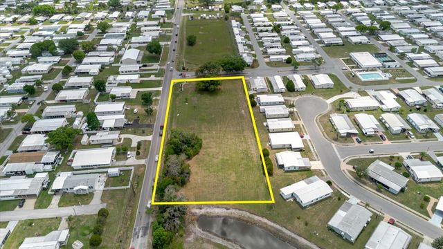 5407 DEAN DAIRY RD, Zephyrhills, FL 33541