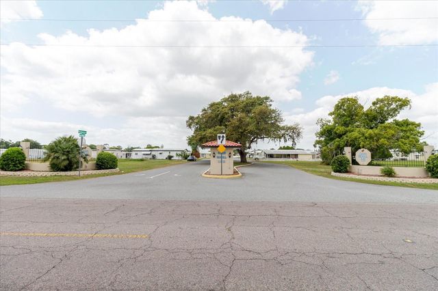 5407 DEAN DAIRY RD, Zephyrhills, FL 33541