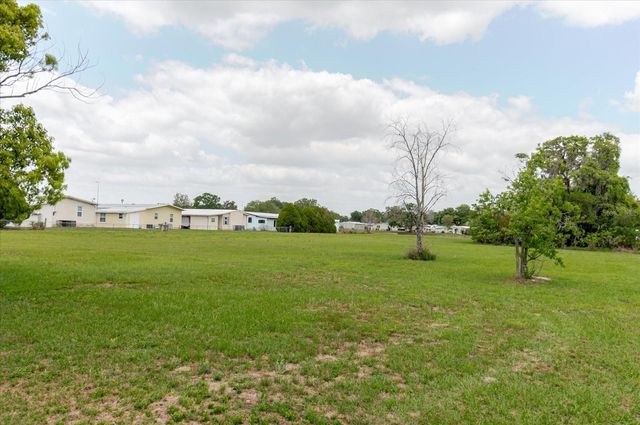 5407 DEAN DAIRY RD, Zephyrhills, FL 33541