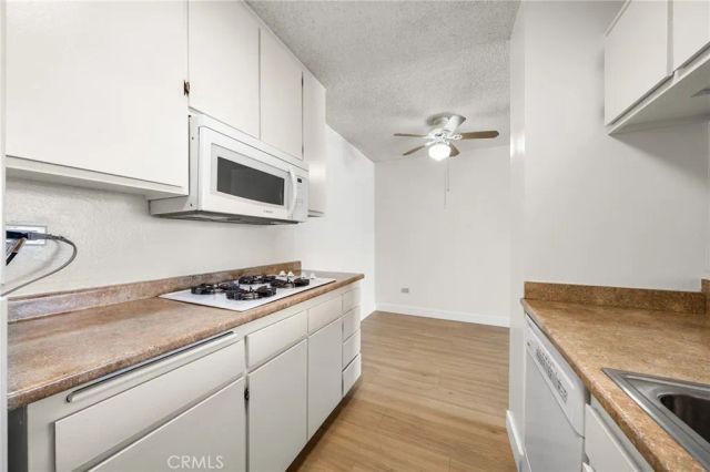 421 S La Fayette Park Place 726, Los Angeles, CA 90057