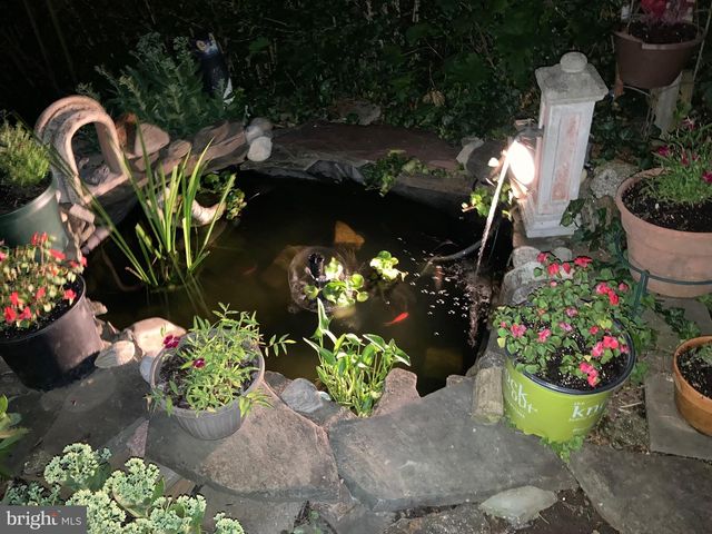 221 SUMMIT AVE, Jenkintown, PA 19046