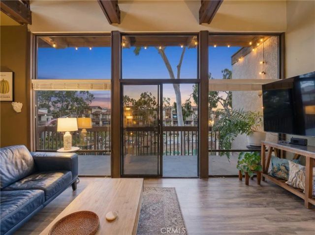 8321 Marina Pacifica North, Long Beach, CA 90803