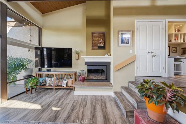 8321 Marina Pacifica North, Long Beach, CA 90803