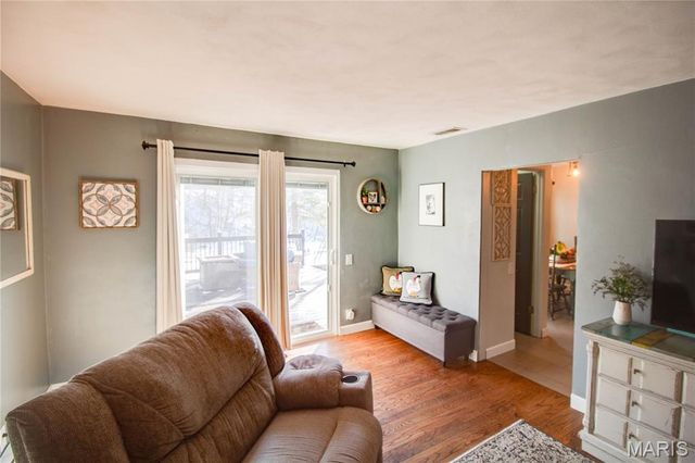 1011 Danforth Street, Alton, IL 62002
