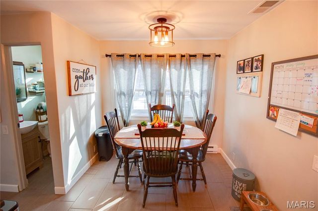 1011 Danforth Street, Alton, IL 62002