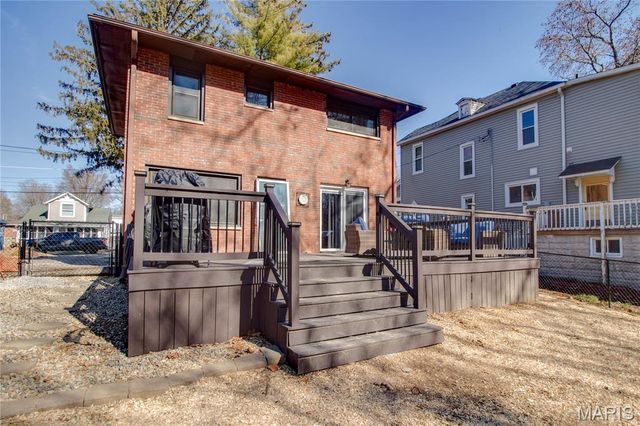 1011 Danforth Street, Alton, IL 62002