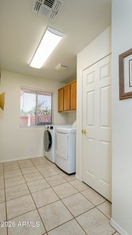 11512 E LAGUNA AZUL Circle E, Mesa, AZ 85209