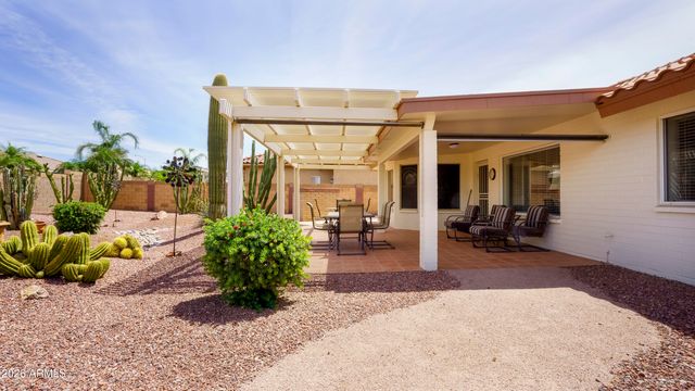 11512 E LAGUNA AZUL Circle E, Mesa, AZ 85209