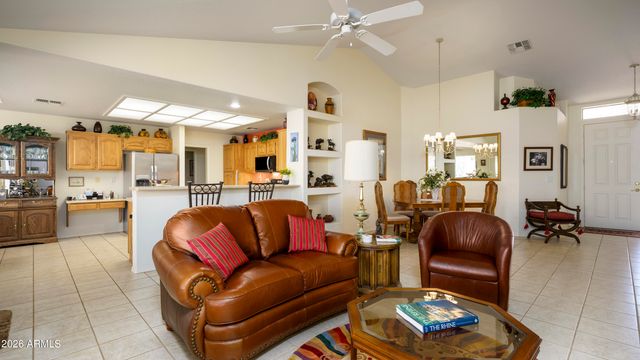 11512 E LAGUNA AZUL Circle E, Mesa, AZ 85209