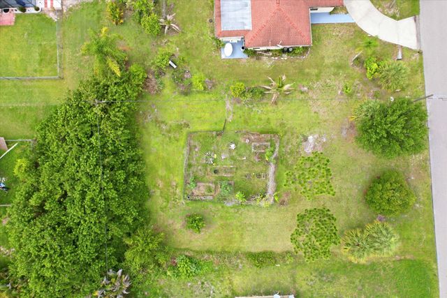 1454 Maracaibo Street, Punta Gorda, FL 33980