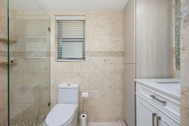 3654 Via Poinciana 603, Lake Worth, FL 33467