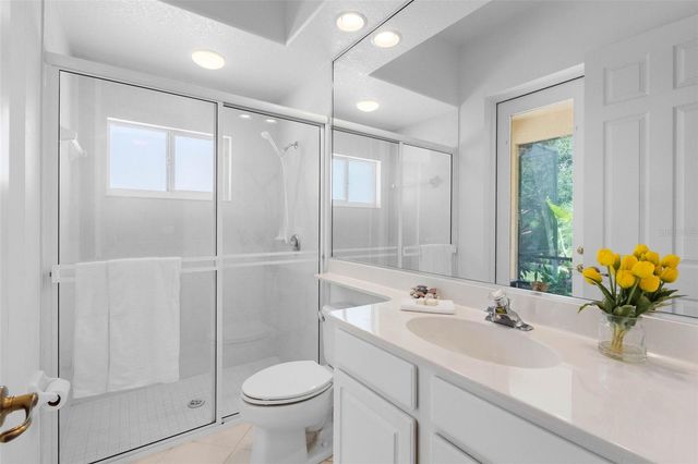 6803 COYOTE RIDGE COURT, Bradenton, FL 34201