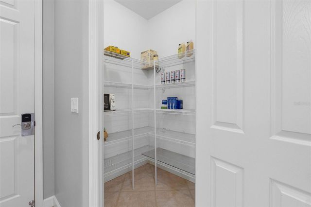6803 COYOTE RIDGE COURT, Bradenton, FL 34201