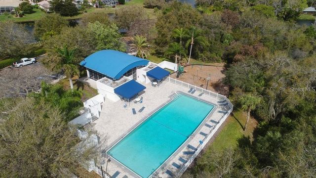 6803 COYOTE RIDGE COURT, Bradenton, FL 34201