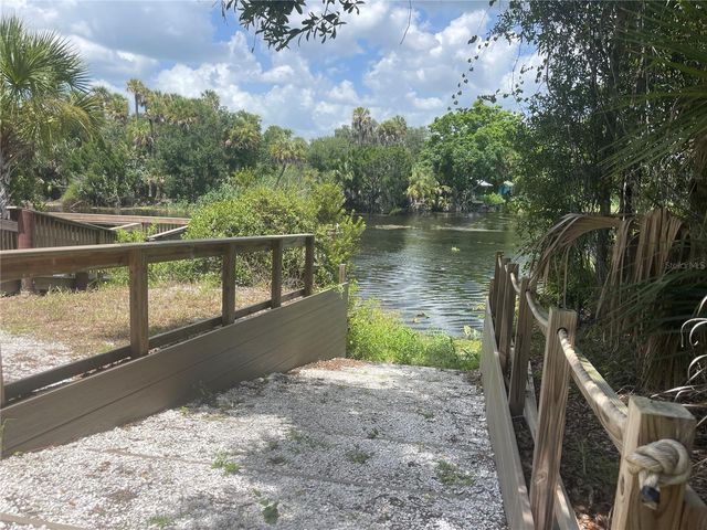 6803 COYOTE RIDGE COURT, Bradenton, FL 34201