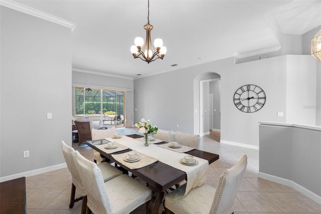 6803 COYOTE RIDGE COURT, Bradenton, FL 34201