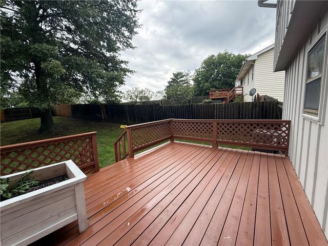 4201 NW 64th Place, Kansas City, MO 64151