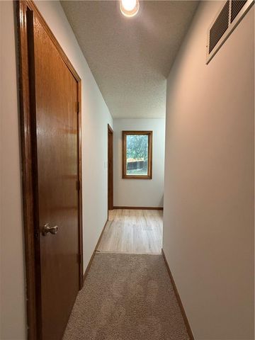 4201 NW 64th Place, Kansas City, MO 64151
