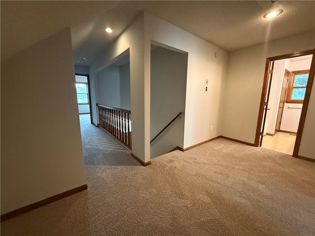 4201 NW 64th Place, Kansas City, MO 64151