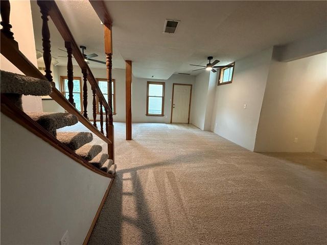 4201 NW 64th Place, Kansas City, MO 64151