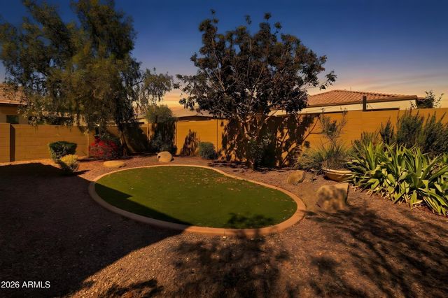 17154 W LAS PALMARITAS Drive, Waddell, AZ 85355