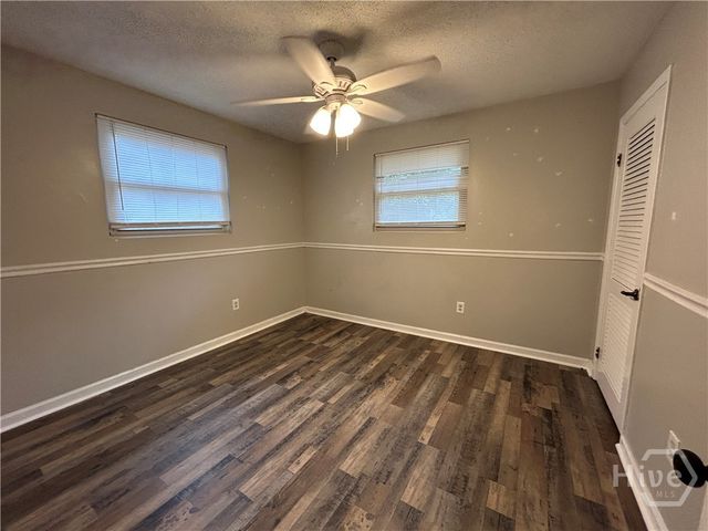 321 Sharondale Road, Savannah, GA 31419