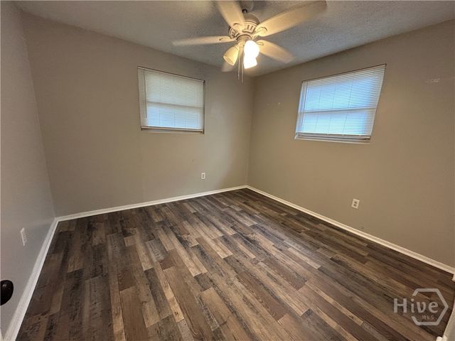 321 Sharondale Road, Savannah, GA 31419