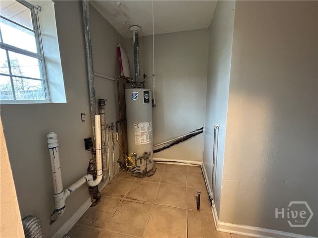 321 Sharondale Road, Savannah, GA 31419