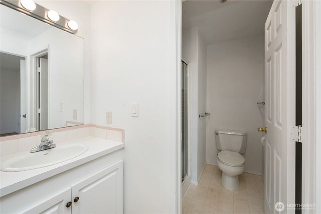 7918 W Golf Course Drive, Blaine, WA 98230