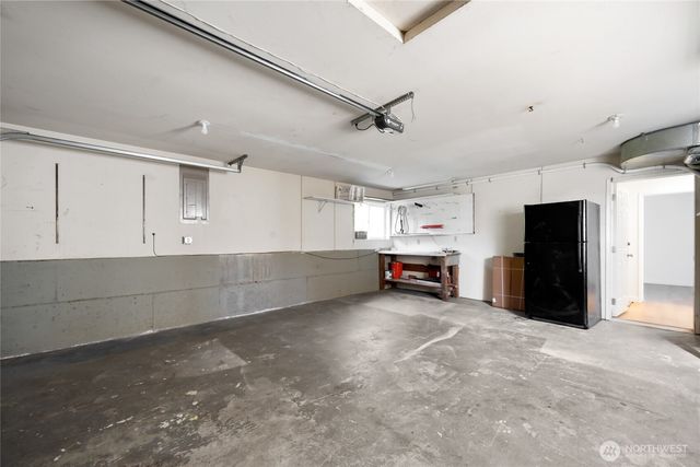 7918 W Golf Course Drive, Blaine, WA 98230