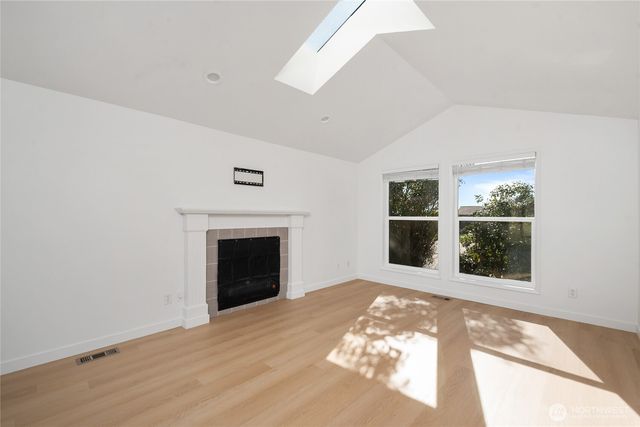 7918 W Golf Course Drive, Blaine, WA 98230