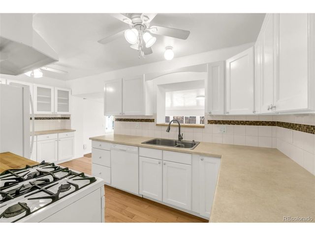 142 Delta St, Denver, CO 80221