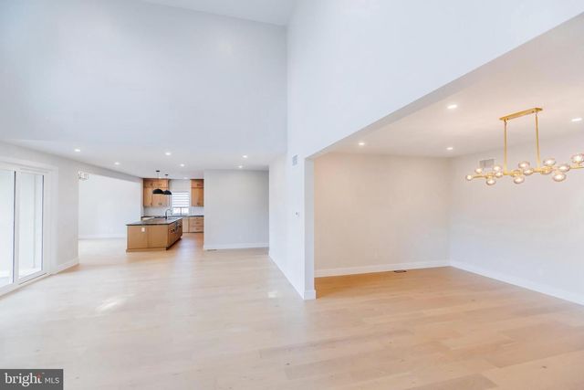 506 LOWER HOLLAND RD, Southampton, PA 18966