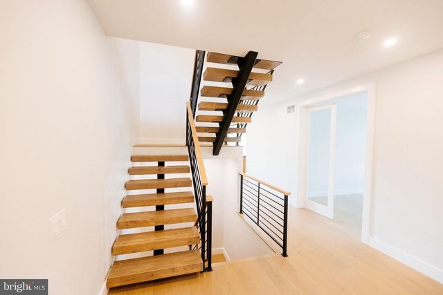 506 LOWER HOLLAND RD, Southampton, PA 18966